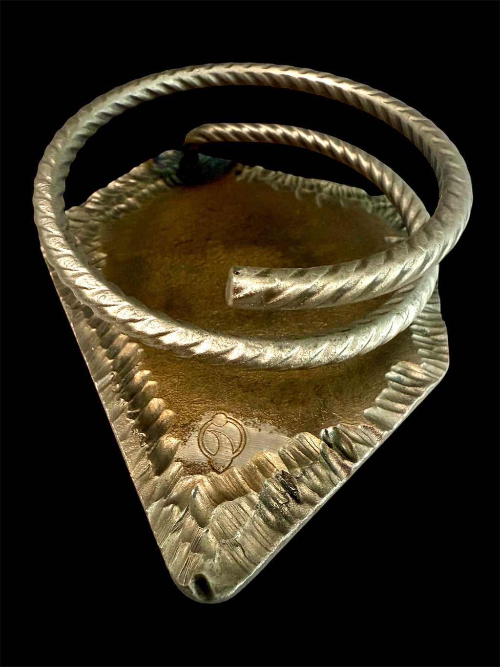 Abstrakter Kerzenhalter